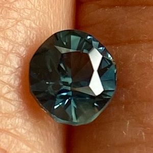 Unheated Nigerian Teal/Blue Peacock Sapphire PRECISION Cut - .95 carat